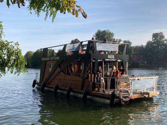 Ein Zuhause auf dem Wasser für die Jugendarbeit