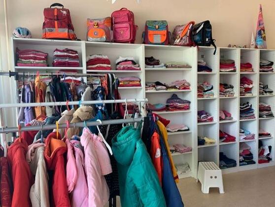 Warme Kinderkleidung ab Größe 110 gesucht