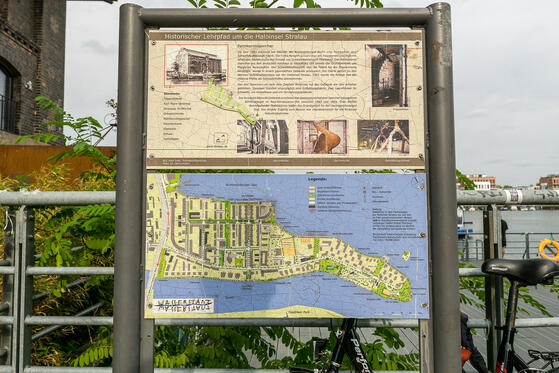Infotafel auf der Stralauer Halbinsel